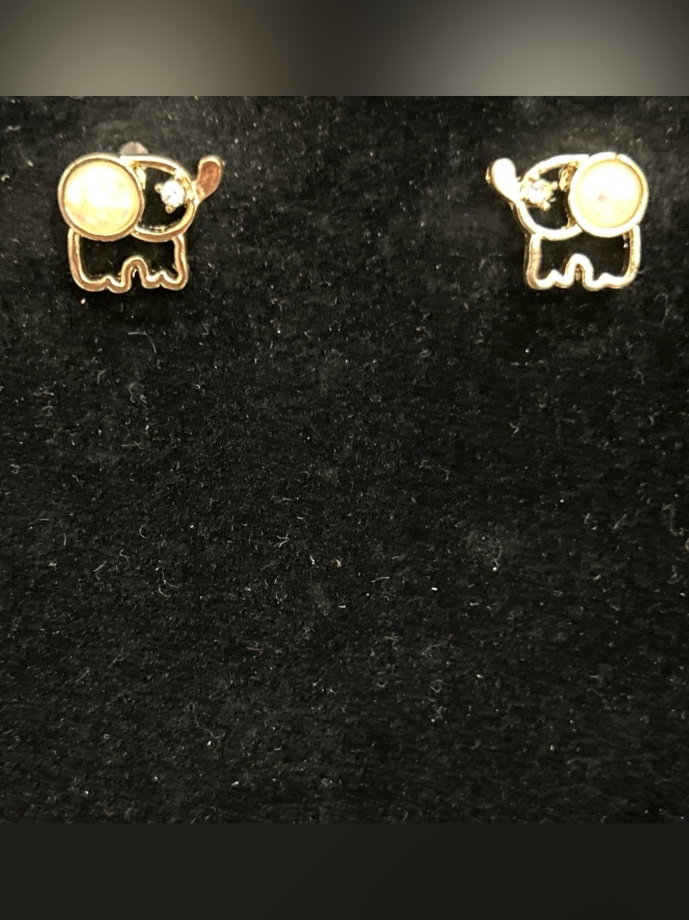 Gold color Elephant Stud Earrings with confetti Accent - Women Jewelry